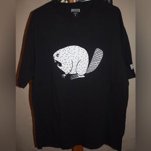 Duluth Trading Mens tshirt